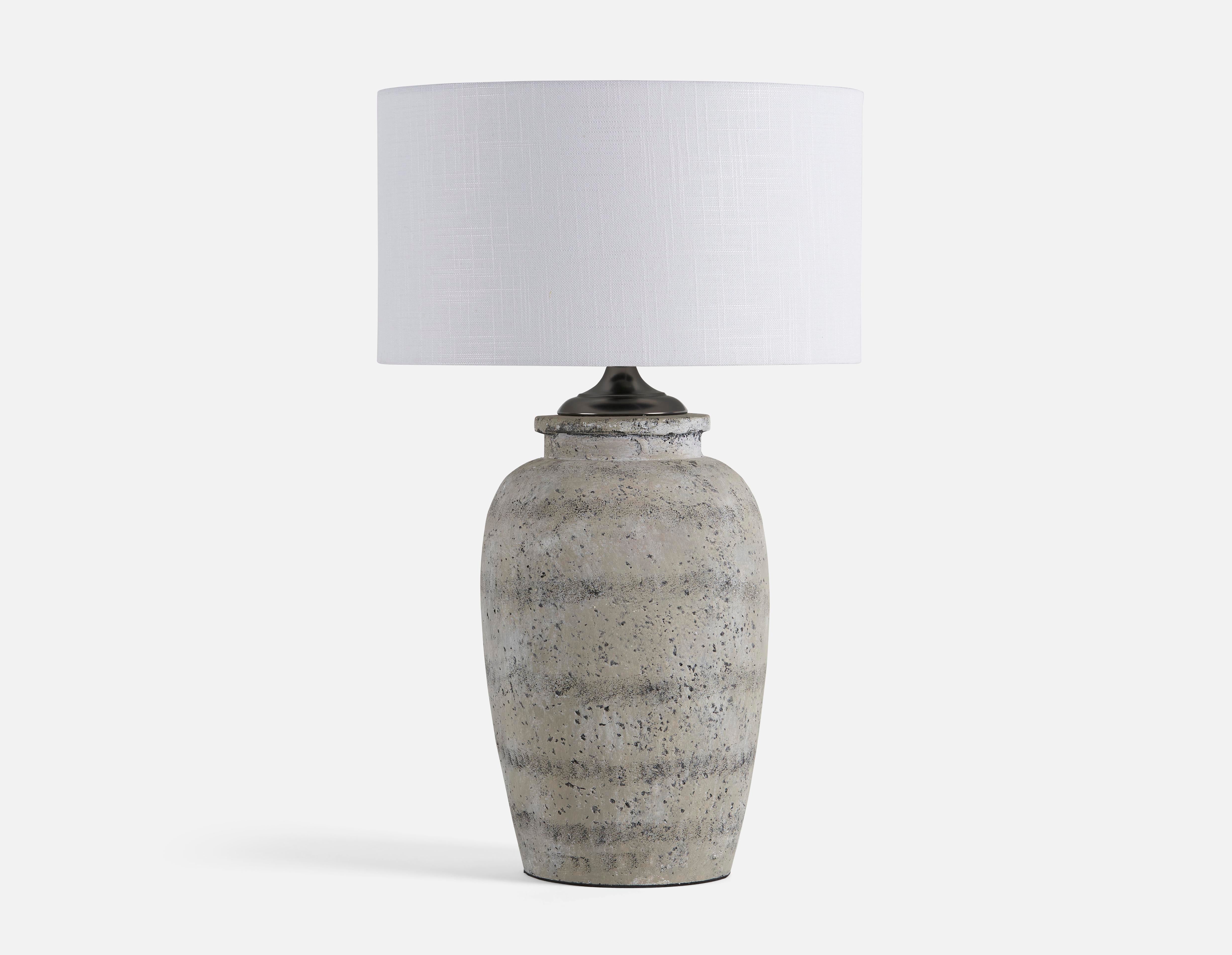 MISAKO - lampe de table à base de ciment 60 cm haut - Gris