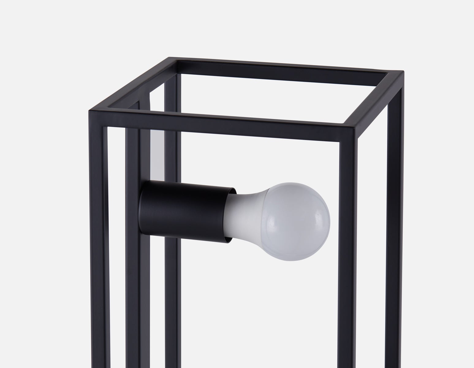 KIRUN lampe sur pied 100 cm haut. undefined