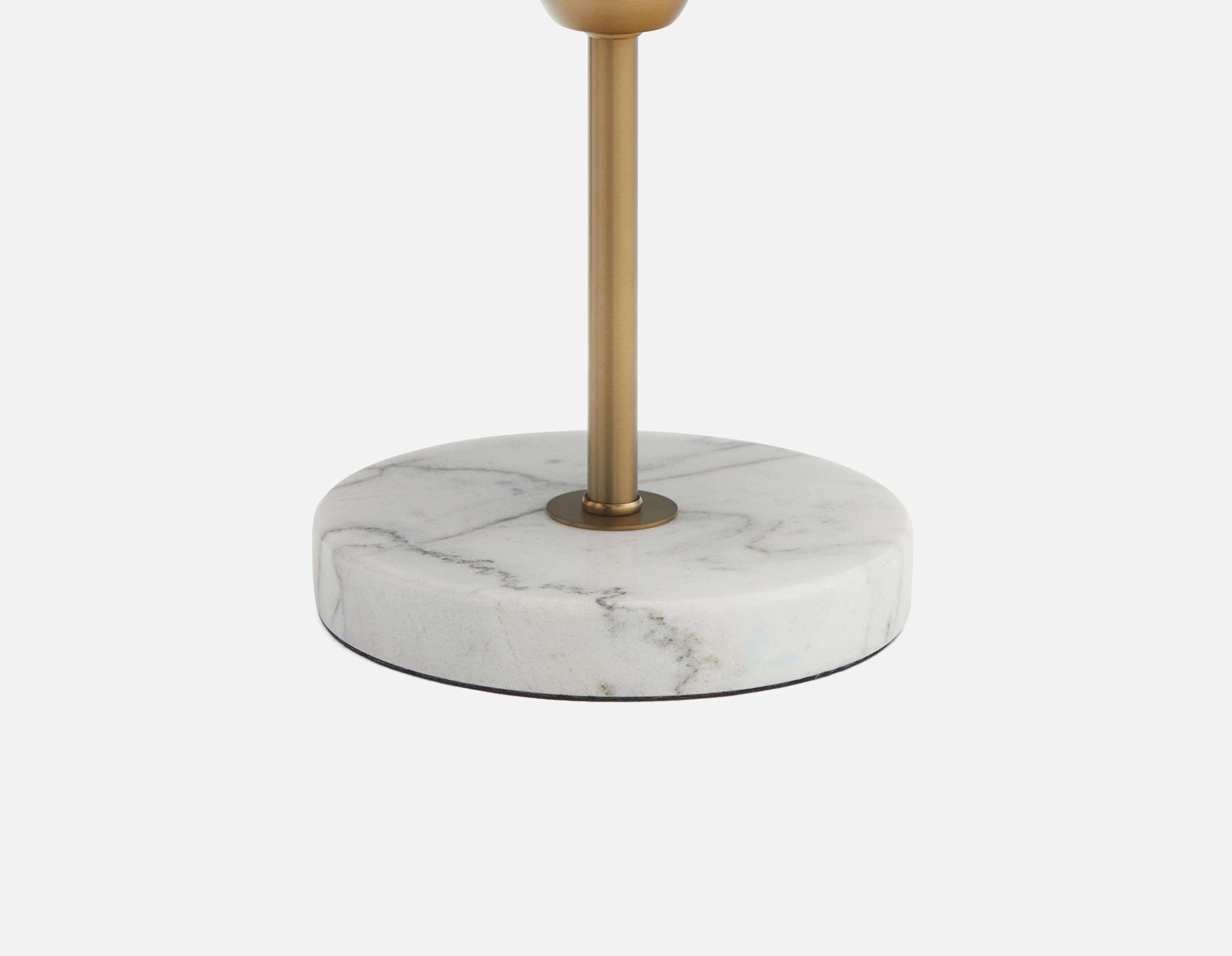 ILIANA lampe de table avec base en marbre 43 cm haut. undefined