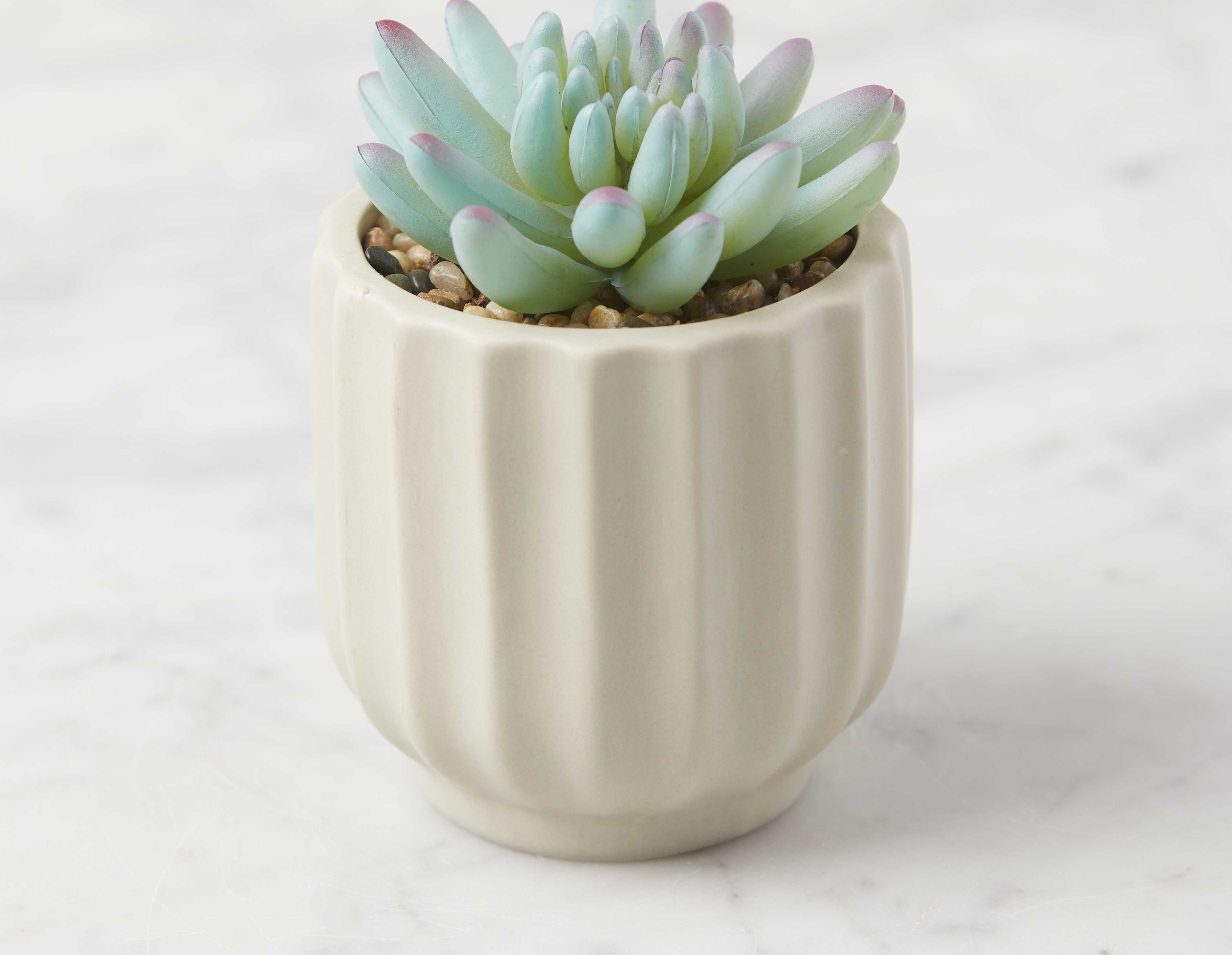 NAVA plante artificielle en pot 12 cm undefined