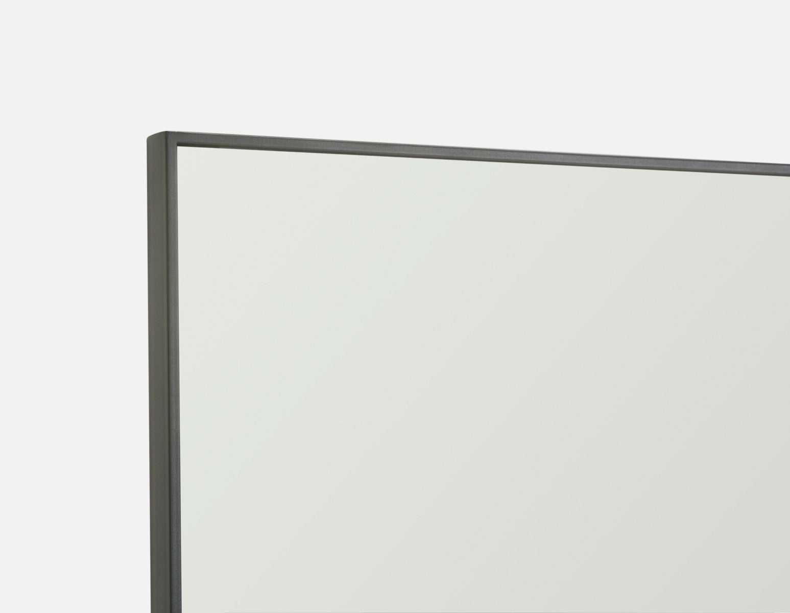 NEWPORT miroir en métal 70 cm x 190 cm undefined