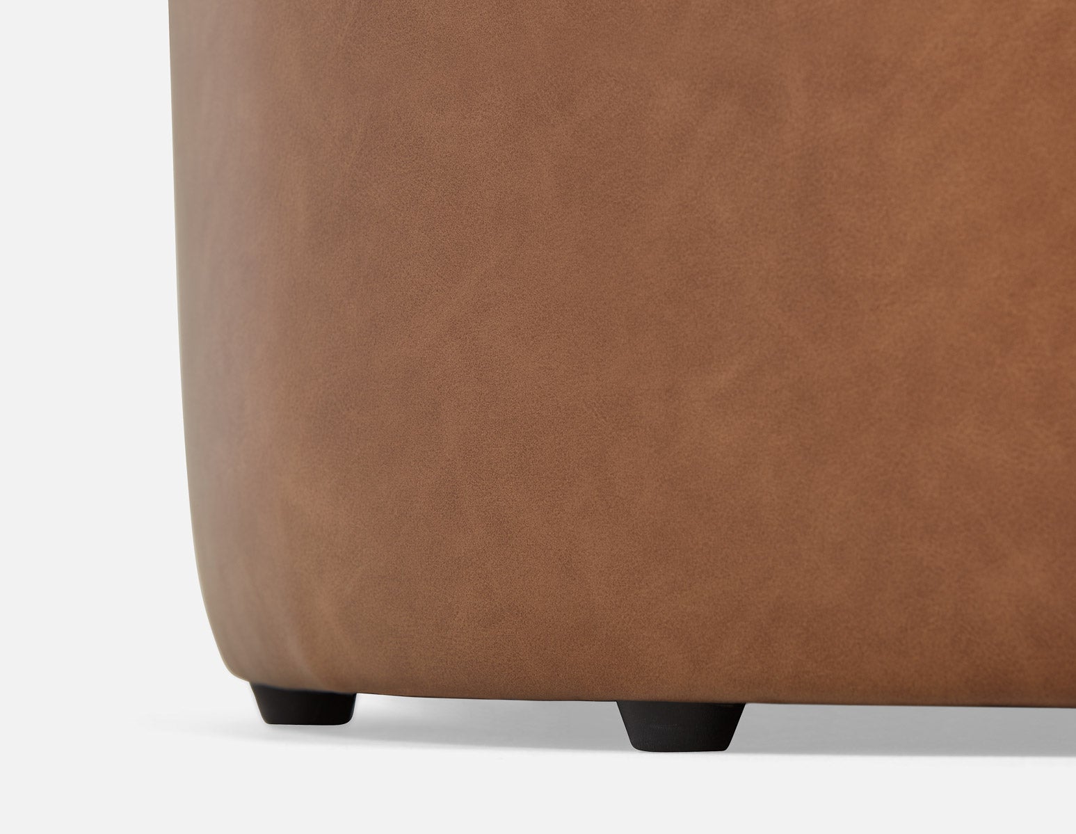 VASTO pouf en cuir vegan undefined