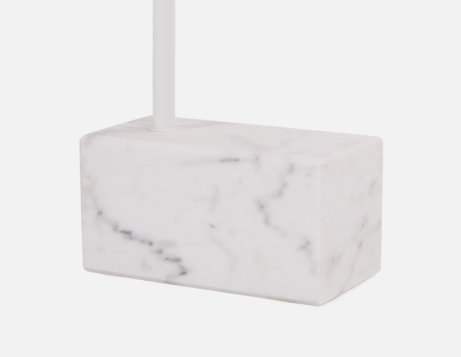 CASSIDY lampe sur pied 225 cm haut. undefined