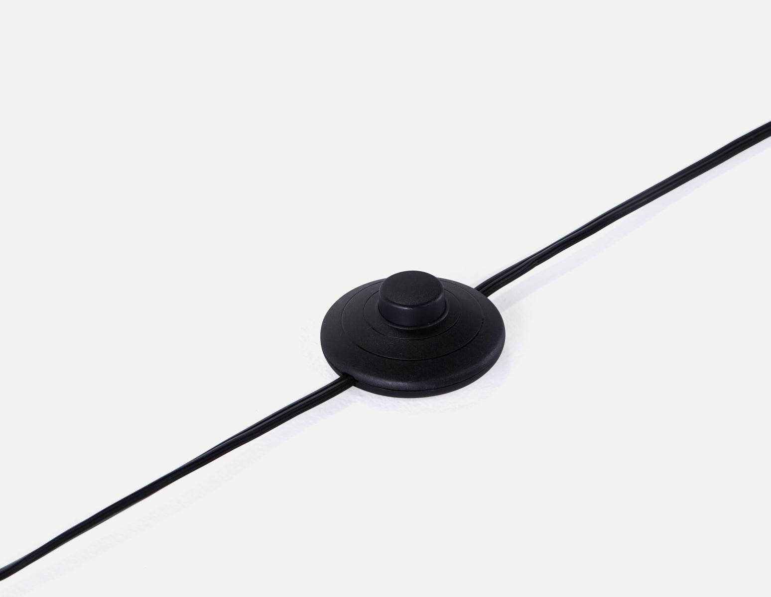 KIRUN lampe sur pied 100 cm haut. undefined
