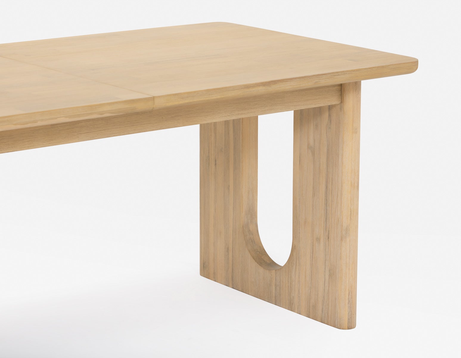 PRIYA table à rallonges en bois d'acacia 180-220 cm undefined