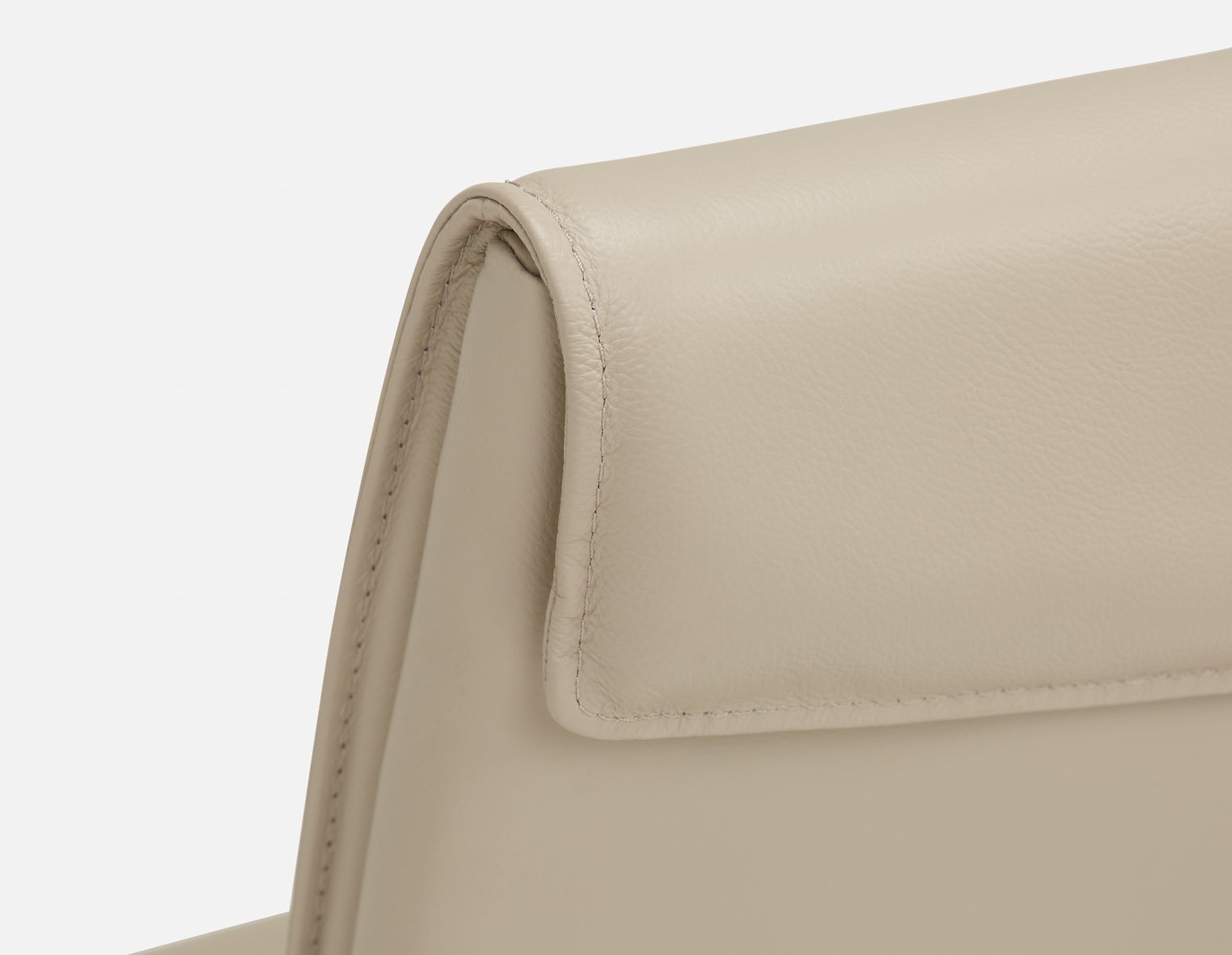 EVA chaise de salle à manger moderne 100% cuir undefined
