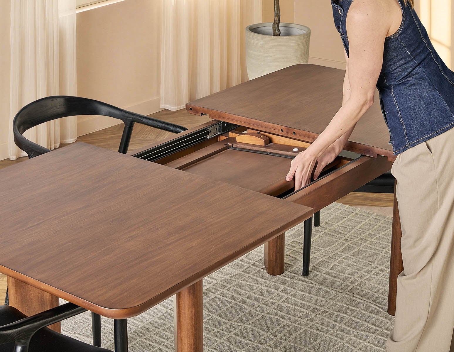 PALMO table à rallonges rétro-moderne 150 cm à 200 cm undefined