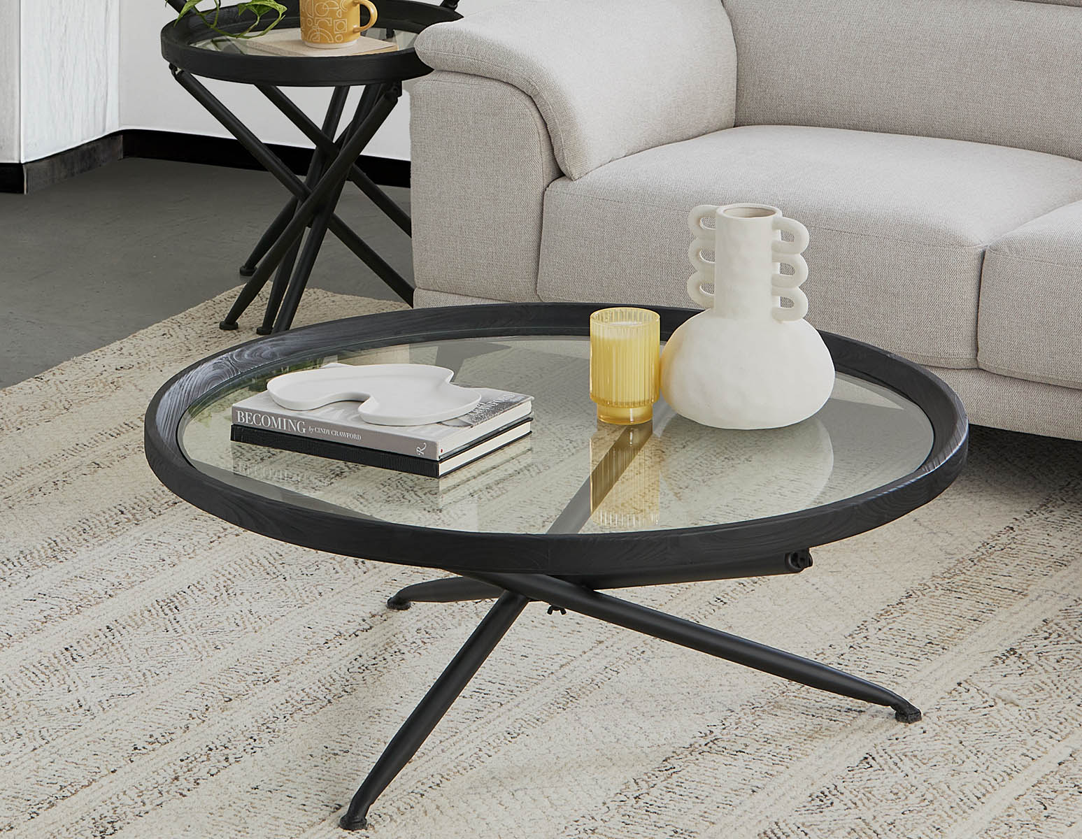 KAY table basse avec plateau en bois de sapin et verre trempé 100 cm diam. undefined
