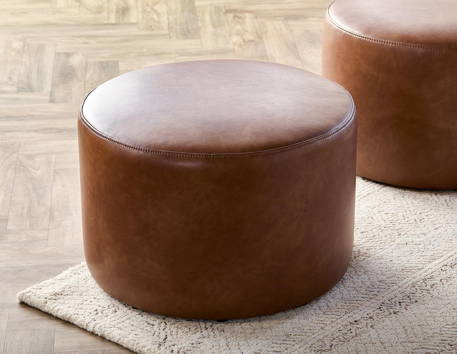 VASTO pouf en cuir vegan undefined