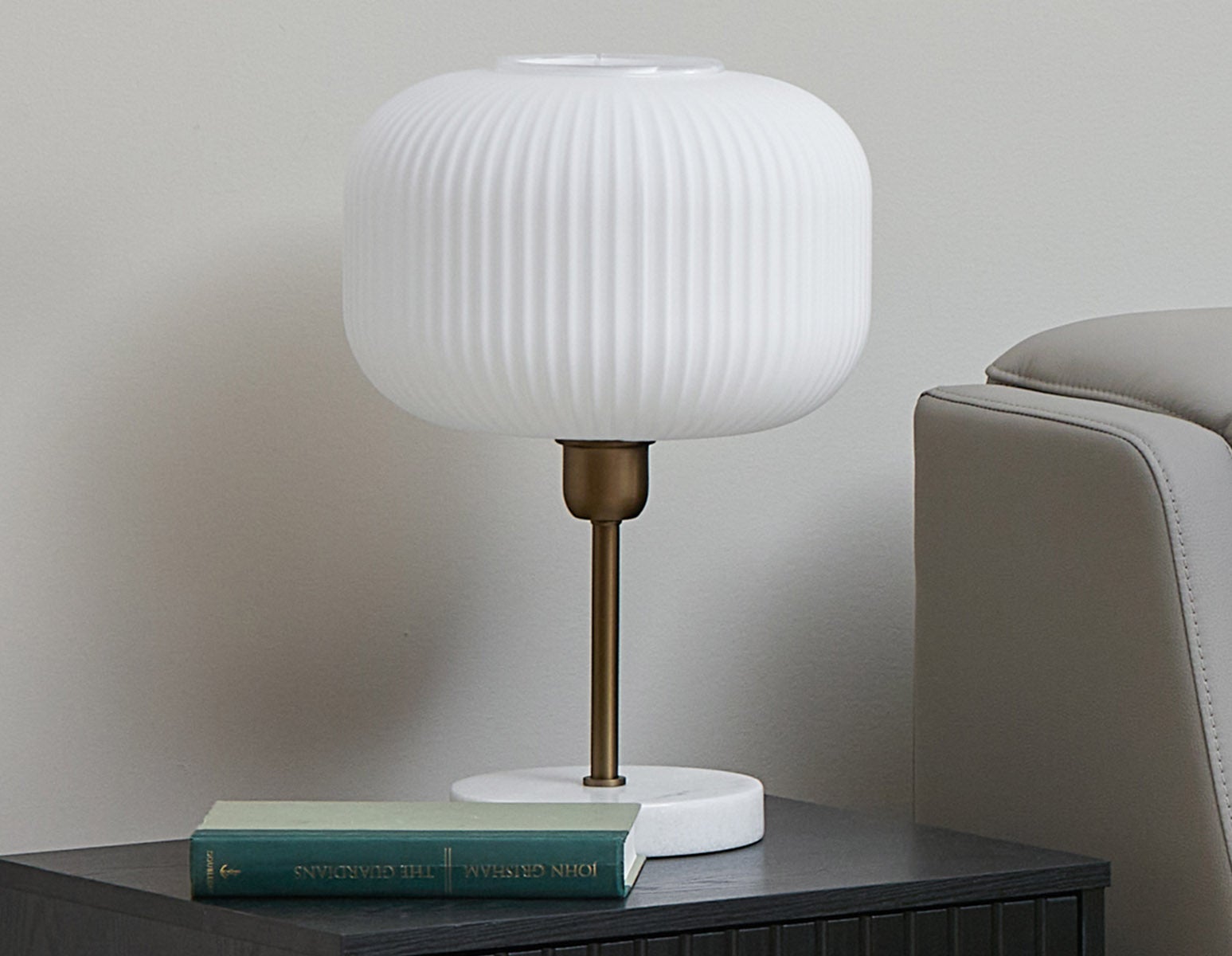 ILIANA lampe de table avec base en marbre 43 cm haut. undefined