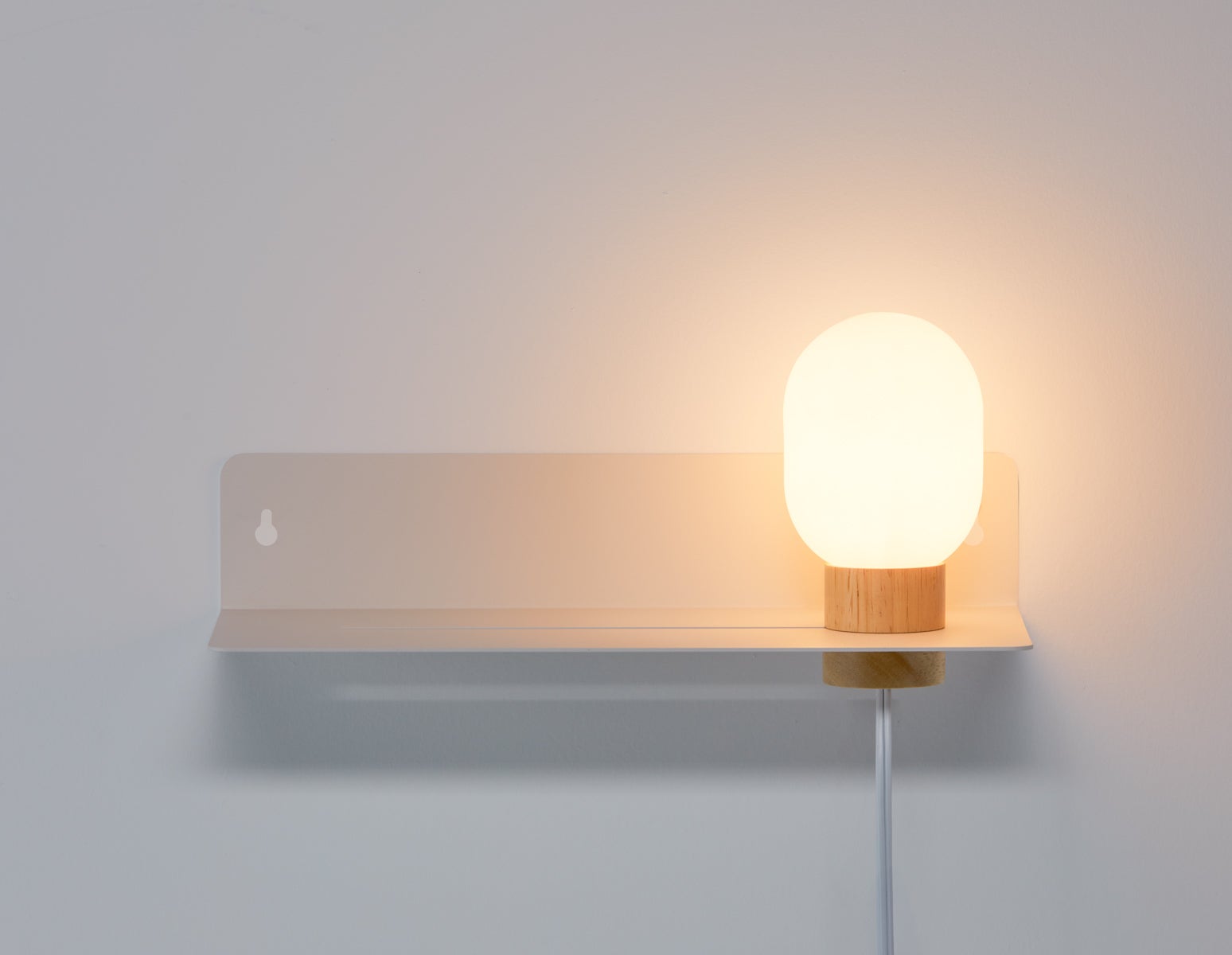VARDO étagère flottante de chevet avec lampe undefined