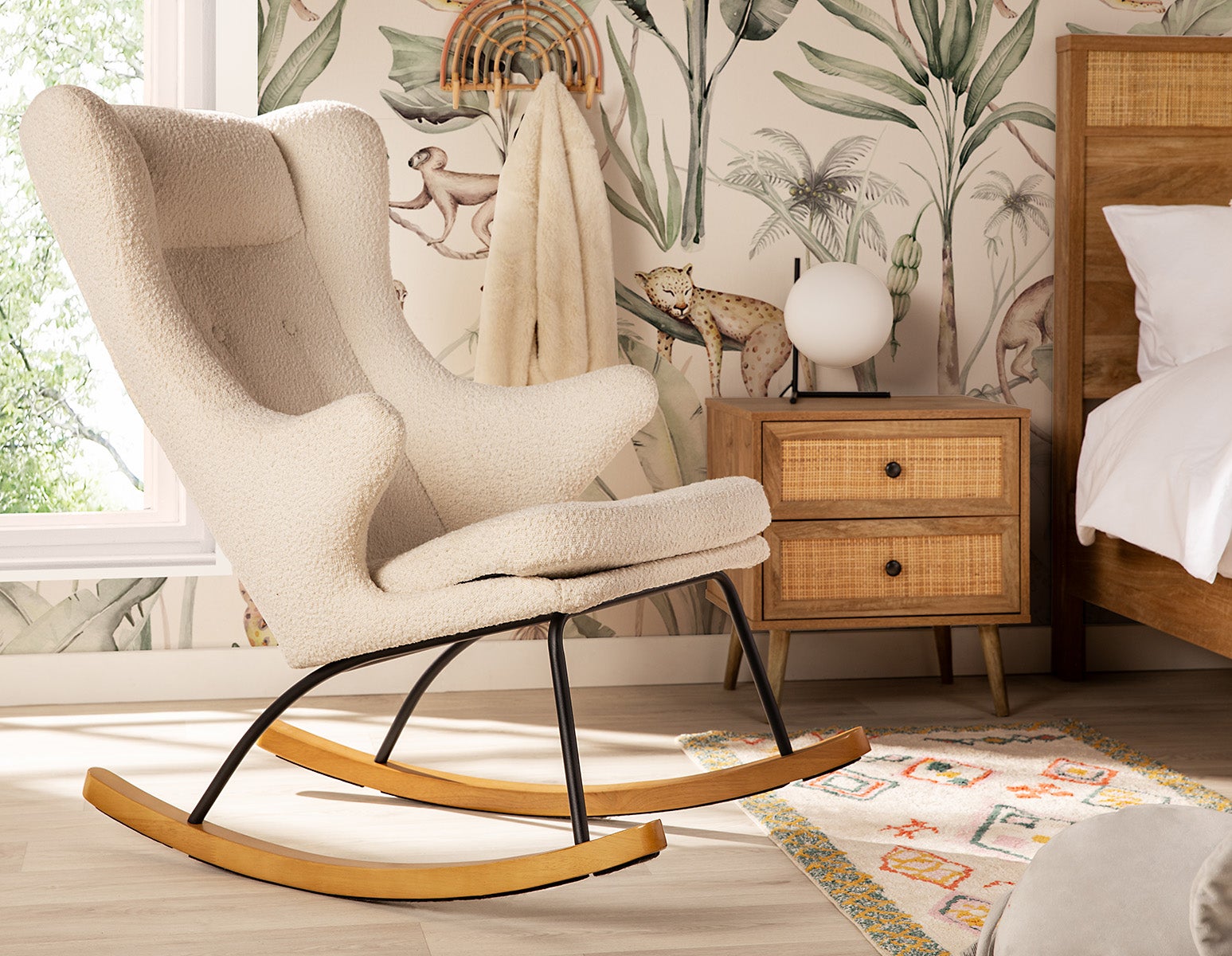 GUYAN fauteuil berçant en fausse laine de mouton undefined