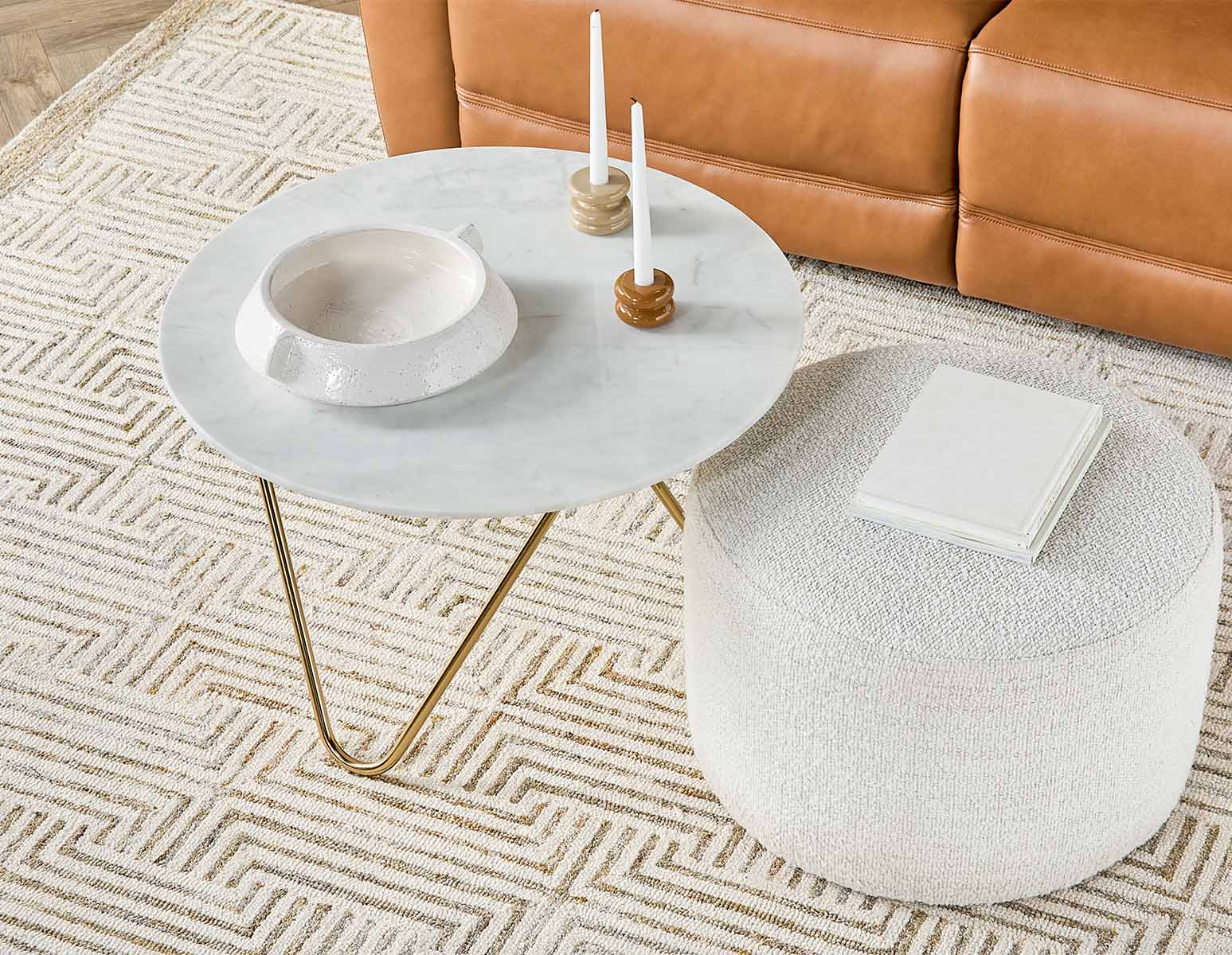 DOFIA tapis tufté à la main 6' x 8.9' undefined