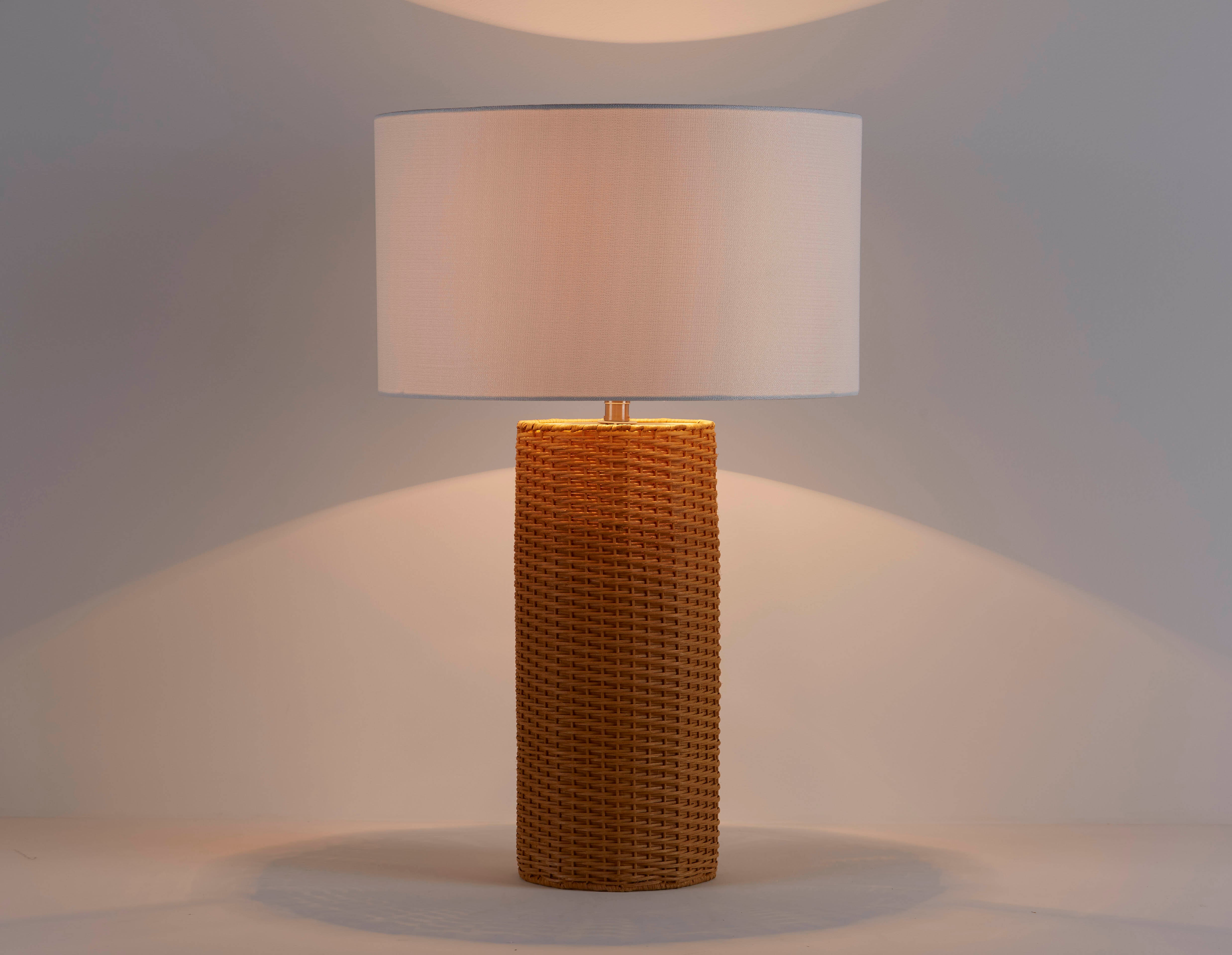 TANAKE lampe de table en rotin 69cm haut undefined